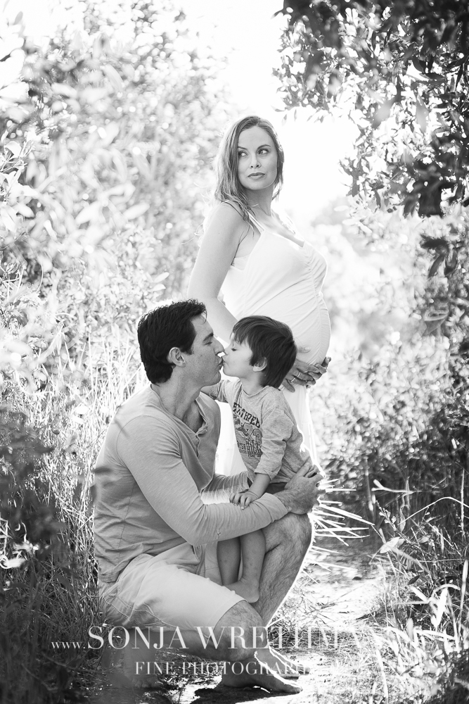 MitchellsPreggie2014BW036